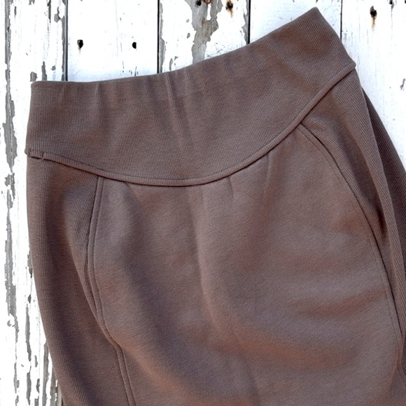 Lululemon Athletica HR Scuba Mini Skirt NWT - Picture 6 of 6